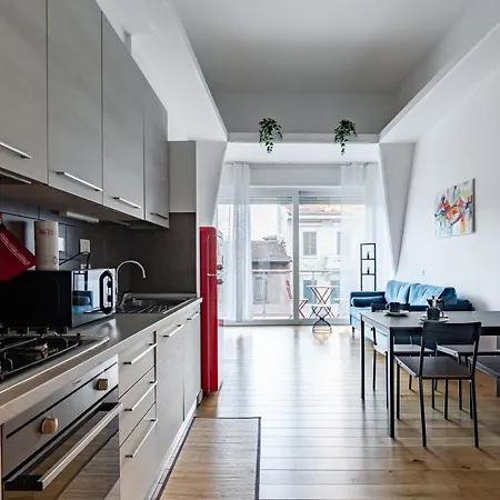 Apartment Statuto Bright And Modern Florence